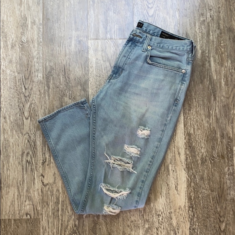 Bullhead Distressed Men’s Jeans